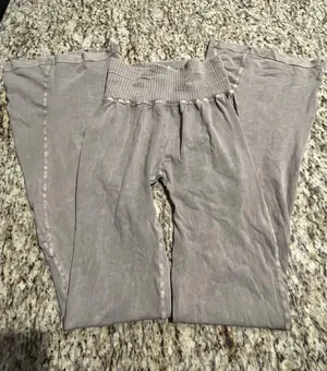 Movement Good Karma Flare Leggings thumbnail 1