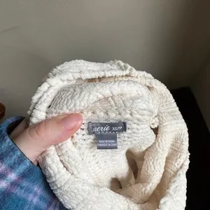Cream Aerie Turtleneck thumbnail 2