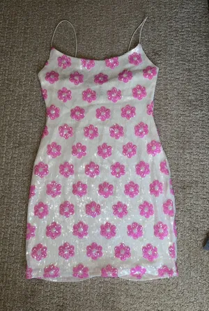 Bachelorette dress hello Molly thumbnail 1