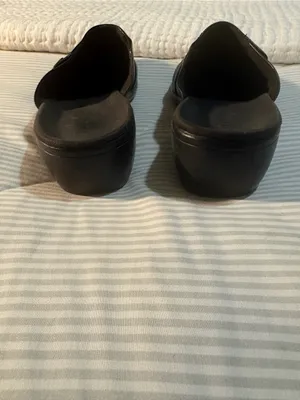 Clarks Black Leather Slip-On Clogs size 8M thumbnail 5
