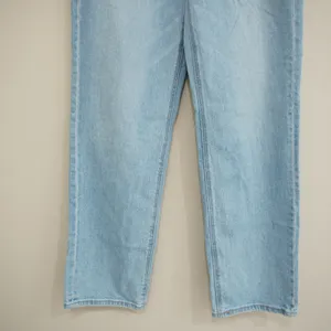 American Eagle Women's 8 Regular Light Wash High Waisted Straight Leg Jeans thumbnail 3