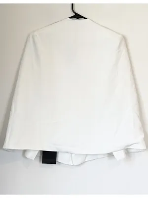 Lulus NWT Voguish Charm White Split Sleeve Blazer Cape - Size: Medium *flaw thumbnail 7