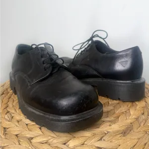 Vtg Dr. Martens Oxfords Lace Up Shoes Black Leather Derby Made in England Chunky thumbnail 3