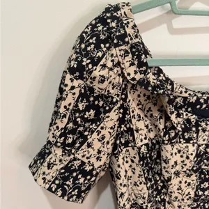 NWT By Anthropologie Ruffled Puff-Sleeve Dress Sz 4‎ thumbnail 5