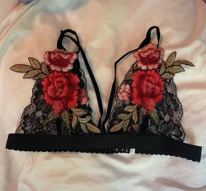 SheIn Black Lace Bralette thumbnail 1