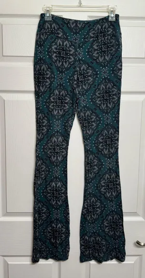 Yoga Pants Multiple Size M thumbnail 1