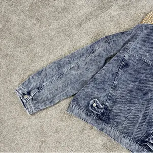 POL Women’s Corduroy Denim Button Down Trucker Jacket in Vintage Wash Blue M thumbnail 11