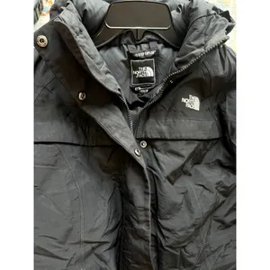 The North Face hyvent jacket women's long puffer Size M Black thumbnail 5