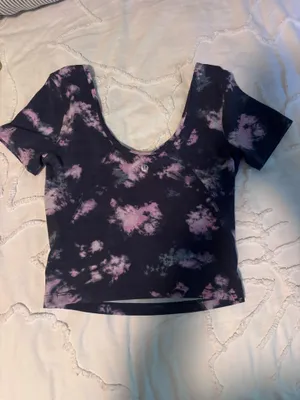 Lululemon short sleeve shirt thumbnail 3