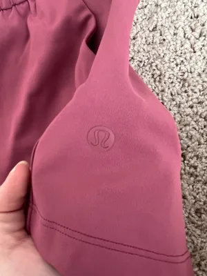 Lululemon Shorts thumbnail 4