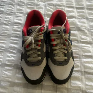 Womens Nike Air Max Correlate sneakers size 9 Neutral Grey thumbnail 4
