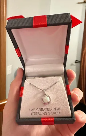 Neclace thumbnail 1
