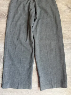 Aritzia Babaton Wool twill mid-rise pleated trousers with foldover waistband 6 thumbnail 10