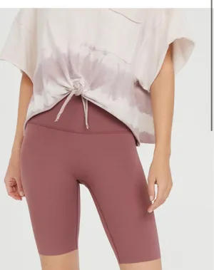 AERIE Goals high rise biker shorts 9” thumbnail 4