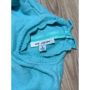 St.‎ John Turquoise Blue Knit Sleeveless Mock Neck Top Scalloped Trim Size S thumbnail 3