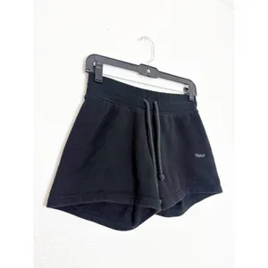 Aritzia TNA Sweatfleece Cozy Fleece Perfect Fit Shorts Size XS Black Loungewear thumbnail 10