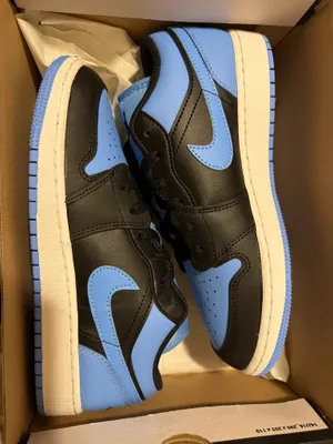 Retro 1 Low Nike Air Jordan kids 6Y Men’s 6 thumbnail 1