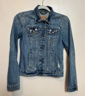 Hollister‎ Women's Jean Jacket Distressed Button Up 100% Cotton Blue Size XS thumbnail 1