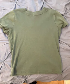 Hollister Baby Tee thumbnail 1