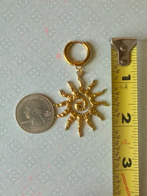 Handmade gold tone stainless steel sun boho retro vintage style hoops dangle earrings☀️ thumbnail 5
