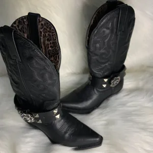 Handmade Womens Black Studded Leather Metal Buckle Removable Boot Band One Size thumbnail 2