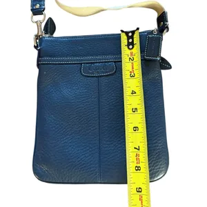 Coach Legacy Navy Blue Pebbled Leather Swing Pack Messenger Shoulder Bag thumbnail 9
