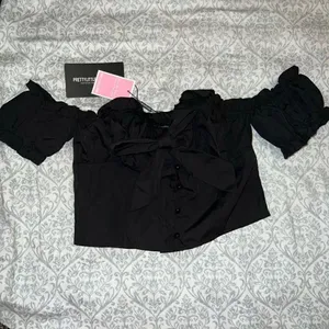 Petite Black Frill Detail Crop Blouse PLT size 6 thumbnail 4