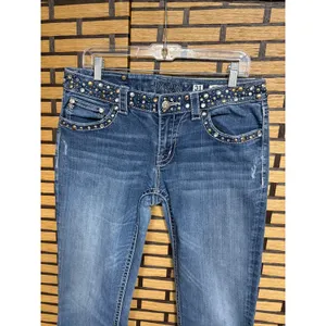 Miss Me‎ Studded/Blingy Jeans Size 31 thumbnail 4