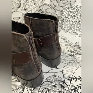 Seychelles Charming Brown Suede Ankle Boot thumbnail 2