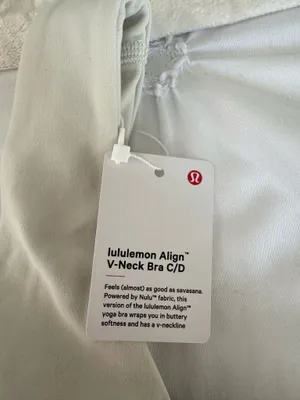 Lululemon Align V-Neck Bra thumbnail 3