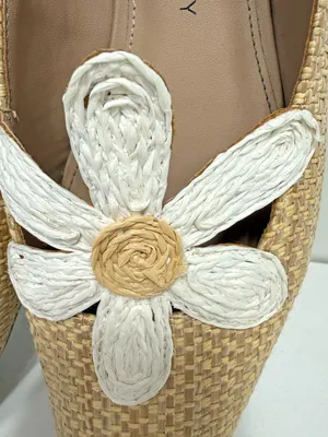 Katy Perry The Evie Daisy Flats Tan Size 9.5 thumbnail 3