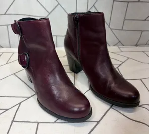 Born Leather Ankle Boots Size 9M Burgundy Buckle‎ Detail Block Heel F41847 thumbnail 1