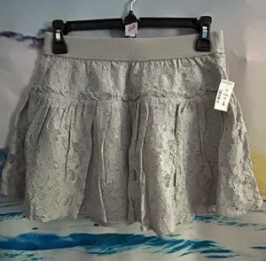 Aeropostale Womens Lace Tiered Mini Skirt Light Gray SM NWT thumbnail 1