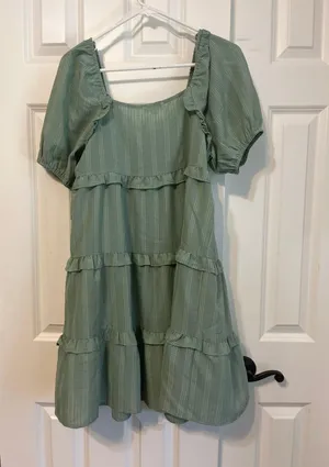 JODIFL Green Dress thumbnail 3