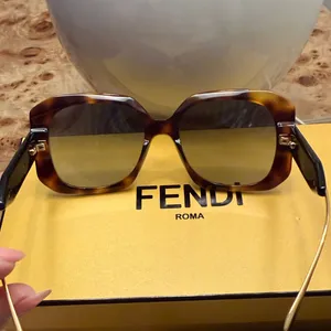 Fendi Tortoiseshell Square Sunglasses thumbnail 3