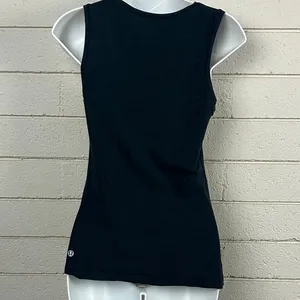 Lululemon Black Tank size 6 thumbnail 3