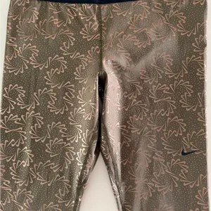 Nike Pro Dri-FIT Women s Mid-Rise Leggings thumbnail 8