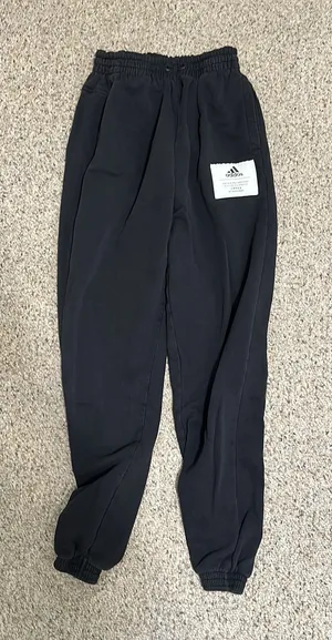 Adidas joggers  thumbnail 1