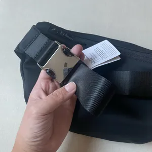 Lululemon City Adventurer Belt Bag 2.5L - Black thumbnail 6