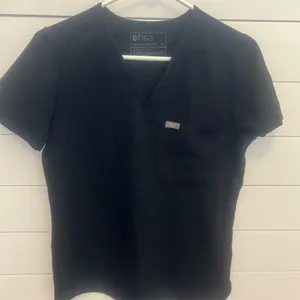 FIGS Women's Scrub Top XS Black V-Neck‎ Short Sleeve Workwear thumbnail 1