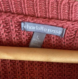 Charlotte Russe Pink Cropped Sweater thumbnail 4