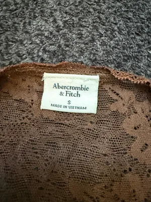 abercrombie lace top thumbnail 2