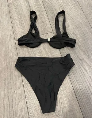 black bikini thumbnail 2