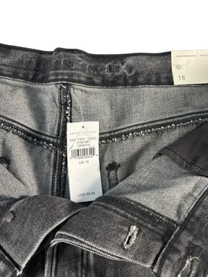 American Eagle Jorts Womens 18 Black Denim 90s Boyfriend Bermuda Raw Hem NWT thumbnail 4