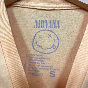Nirvana Spell-Out Nevermind Smiley Face Grunge Tee Small thumbnail 4