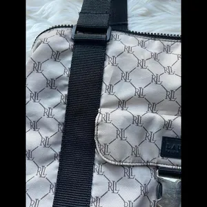 Lauren Ralph Lauren Quilted Tote Bag - Stylish and Versatile thumbnail 7