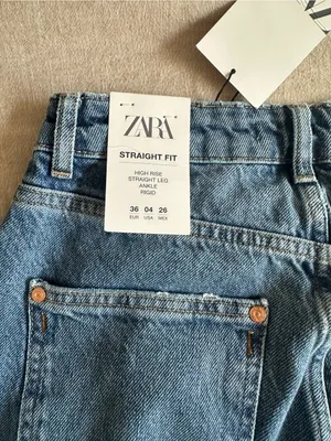 NWT Zara Straight Fit High Rise Jeans Denim size US4 thumbnail 9