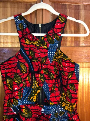 Laviye NWOT Red Ankara Cross Front Mini Length Dress thumbnail 5