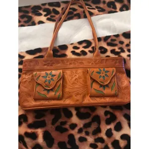 Brown Paraguay hand-tooled floral leather purse‎ hand tote shoulder purse cute thumbnail 2