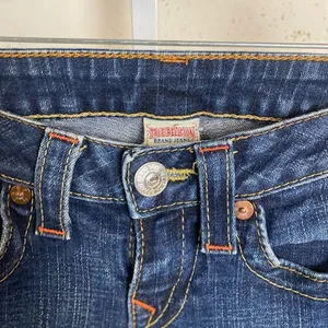 #321 TRUE RELIGION Straight Jeans thumbnail 8